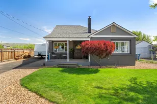 1550 SE 2nd St, Prineville, OR 97754 - Photo 1