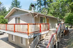 6041 Sterling Creek Rd, Jacksonville, OR 97530 - Photo 1