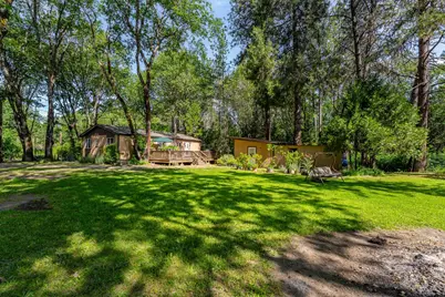 749 Plumtree Lane, Grants Pass, OR 97526 - Photo 1