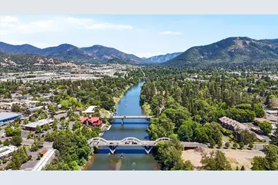 115 Rogue River Hwy Highway #309, Grants Pass, OR 97527 - Photo 1