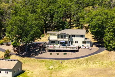 4251 Tami Lane, Central Point, OR 97502 - Photo 1