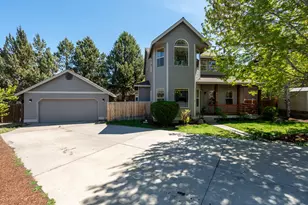 2642 NE Keats Dr, Bend, OR 97701 - Photo 1