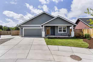 1674 SW Black Butte Ct, Redmond, OR 97756 - Photo 1