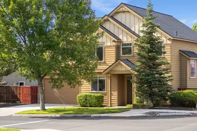 2703 Northwest Greenwood Avenue, Redmond, OR 97756 - Photo 1