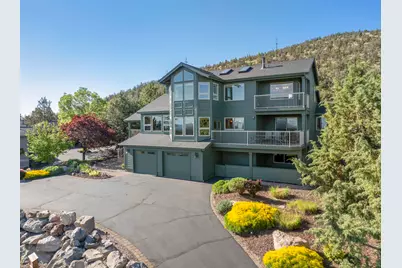 10464 Bitterbrush Court, Redmond, OR 97756 - Photo 1