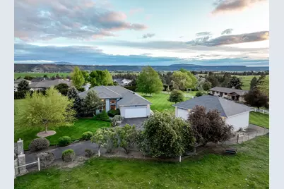 3143 NW West Hills Loop, Prineville, OR 97754 - Photo 1