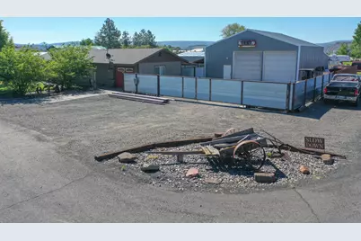 722 Reata Road, Prineville, OR 97754 - Photo 1