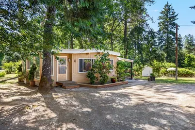 548 Moonbeam Lane, Grants Pass, OR 97527 - Photo 1