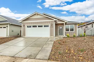 332 Randy St, Ashland, OR 97520 - Photo 1