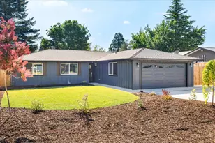 2217 Meals Dr, Medford, OR 97501 - Photo 1