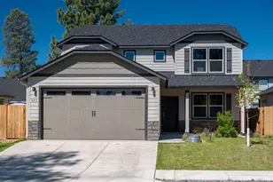 683 N Willitts St, Sisters, OR 97759 - Photo 1