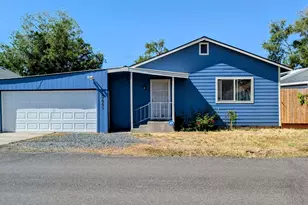 3441 Bristol Ave, Klamath Falls, OR 97603 - Photo 1