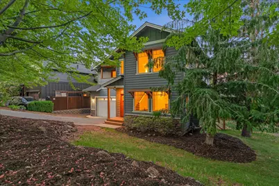 578 NW Greyhawk Avenue, Bend, OR 97703 - Photo 1