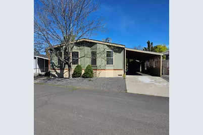 4647 Winter Avenue #SPC 45, Klamath Falls, OR 97603 - Photo 1