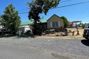 3535 Emerald St, Klamath Falls, OR 97601 - Photo 1