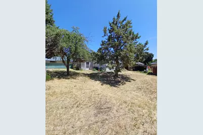 1724 Crest Street, Klamath Falls, OR 97603 - Photo 1
