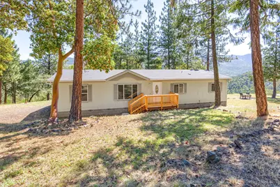 8080 E Antelope Road, Eagle Point, OR 97524 - Photo 1