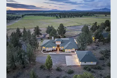 21111 NW Spruce Avenue, Redmond, OR 97756 - Photo 1