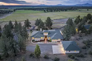 21111 NW Spruce Ave, Redmond, OR 97756 - Photo 1