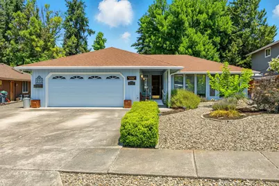 2757 Rosewood Street, Medford, OR 97504 - Photo 1