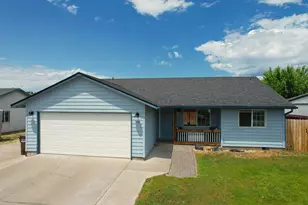 999 NE Snowberry St, Prineville, OR 97754 - Photo 1