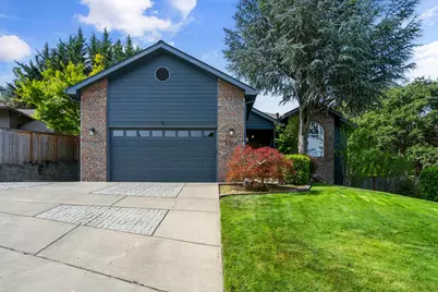 4314 Jennie Way, Medford, OR 97504 - Photo 1