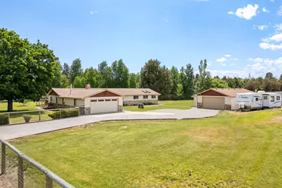 21697 Old Red Road, Bend, OR 97702 - Photo 1