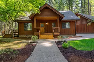 155 Daily Ln, Grants Pass, OR 97527 - Photo 1