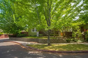 62713 Larkview Rd, Bend, OR 97701 - Photo 1