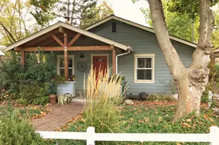 300 Harrison St, Ashland, OR 97520 - Photo 1