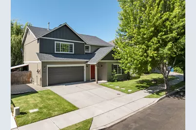 2944 SW Deschutes Drive, Redmond, OR 97756 - Photo 1