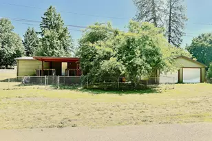 616 Laurel Ave, Butte Falls, OR 97522 - Photo 1