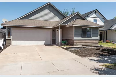 61032 Borden Drive, Bend, OR 97702 - Photo 1