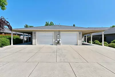 1209 SW Sun Glo Drive, Grants Pass, OR 97527 - Photo 1