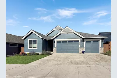 3834 NE Oakside Loop, Bend, OR 97701 - Photo 1