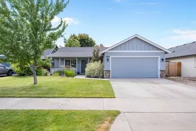 209 NW 27th Court, Redmond, OR 97756 - Photo 1