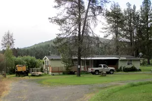 41763 Royal Coachman Dr, Chiloquin, OR 97624 - Photo 1