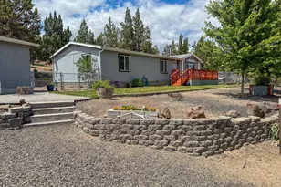 2400 SE Morningside Dr, Prineville, OR 97754 - Photo 1