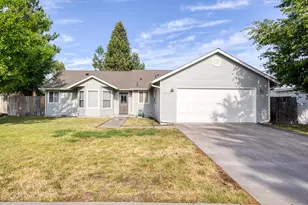 2610 Chantal Ave, Klamath Falls, OR 97601 - Photo 1