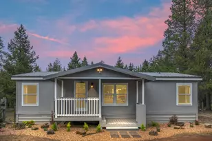 16076 Blackfeather Ln, La Pine, OR 97739 - Photo 1