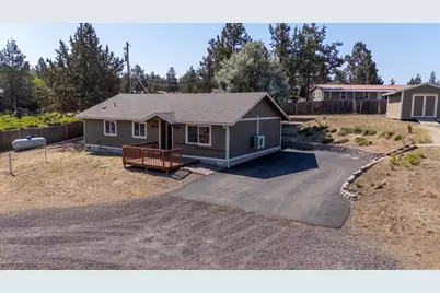 8555 SW Crescent Place, Terrebonne, OR 97760 - Photo 1