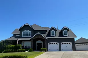 3351 SW Bennett Ln, Grants Pass, OR 97527 - Photo 1