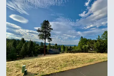 825 Royal Lane, Jacksonville, OR 97530 - Photo 1