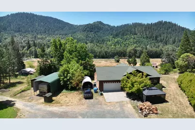 900 Placer Road, Sunny Valley, OR 97497 - Photo 1