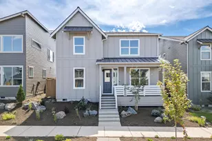 21145 NE Beall Dr, Bend, OR 97701 - Photo 1