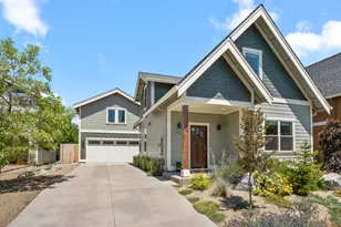 283 Rockfellow Pl, Talent, OR 97540 - Photo 1