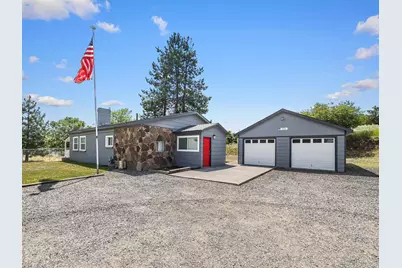 341 Nosler Street, Klamath Falls, OR 97601 - Photo 1