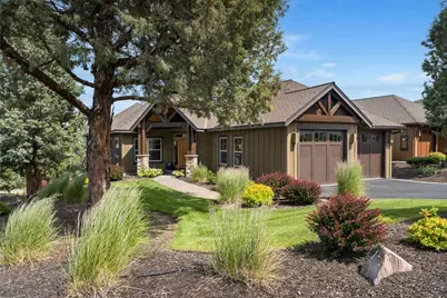 330 Vista Rim Drive, Redmond, OR 97756 - Photo 1