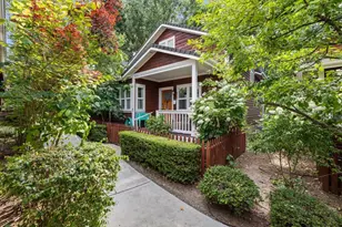 2287 Siskiyou Blvd, Ashland, OR 97520 - Photo 1