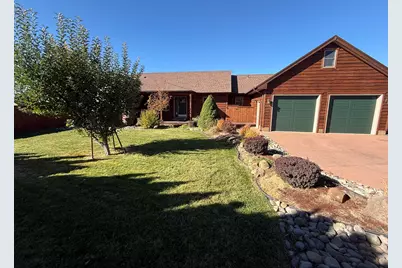 6506 Sarah Circle, Klamath Falls, OR 97603 - Photo 1